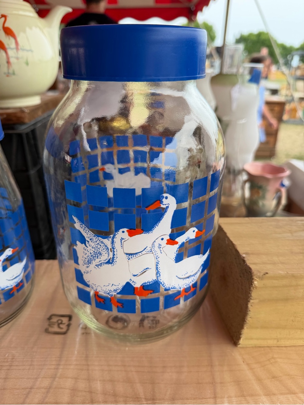 Vintage 1989s Carlton Glass 3L Jar